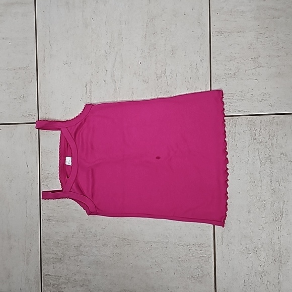 Tank Tops - Picture 3 of 5